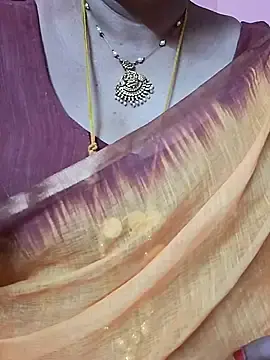 Stripchat Sex Cam of ananya956