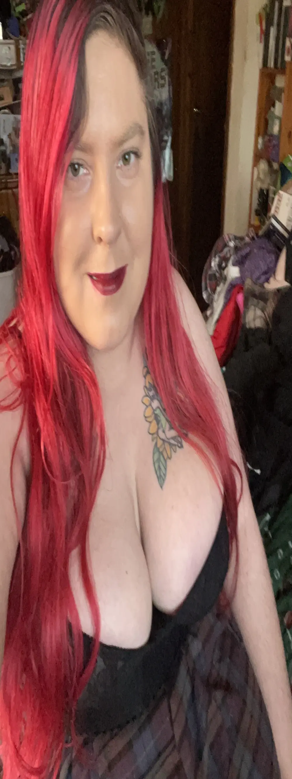 Sexy_Little_SlutAriel