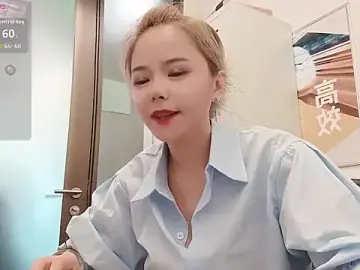Stripchat Live Porn of KKMM168