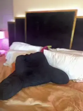 Stripchat Sex Cam of KarissaChantelle