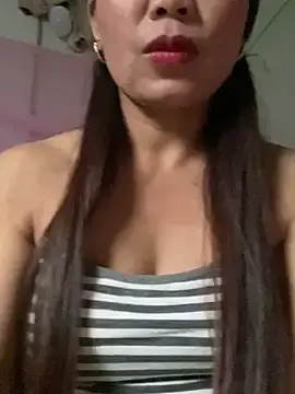 Stripchat Live Sex Cam of Milky-milk