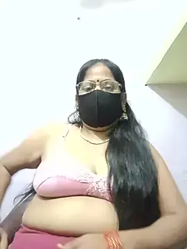 Stripchat Live Sex of SEEMA_012