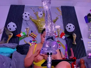 Stripchat Free Porn Cam of dailly_hot