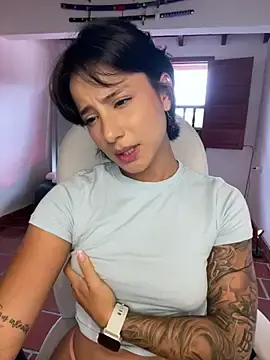Stripchat Free Live Porn of Ale_Lewis