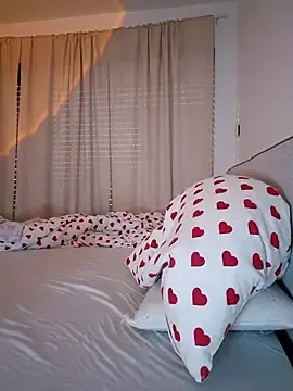 Stripchat Live Sex Cam of JUJUICY-