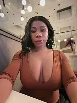 Stripchat Nude Webcam of Belle___