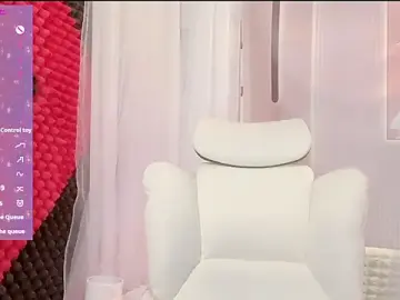 Stripchat Live Sex Cam of _Emily98_