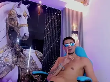 Stripchat Live Sex Cam of the_knights_of_the_night