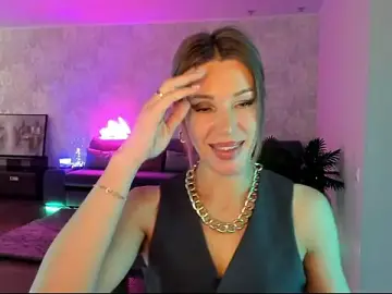 Stripchat Best live sex cam show of miababemi09