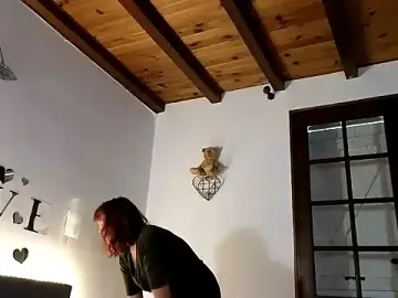 Stripchat Free Porn Cam of MissLilooo