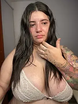 Stripchat Best live sex cam show of horny_roomiess