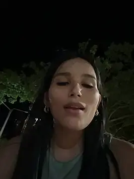 Stripchat Free Porn Cam of the_queen_of_street
