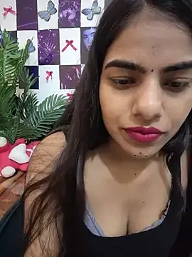 Stripchat Live Sex Cam of Alisha_Babyy