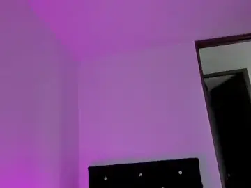 Stripchat Watch Live Sex Cams of Celestte