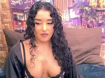 Stripchat Sex Cam of IndianAngel4u