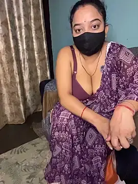 Stripchat Adult Video Chat of DesiQueen-Rimi