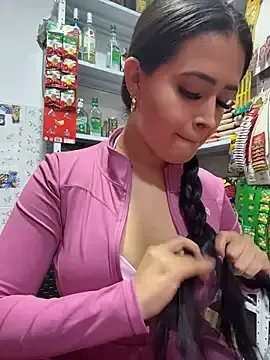 Stripchat Watch Live Sex Cams of Sara_fun