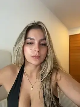 Stripchat Adult Webcam of oriana_zoeee