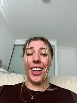 Stripchat Best Webcam of Aussielulu