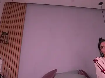Stripchat Live Sex of mia-reeves