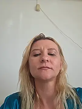 Stripchat Nude Webcam of KaylinJan