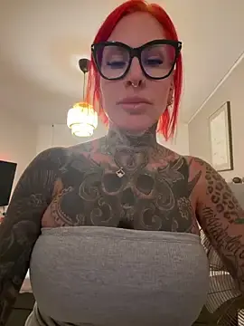 Stripchat Live Porn of CatCoxx