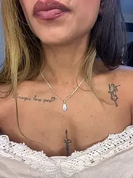 Stripchat Free Porn Cam of Liamiler01_