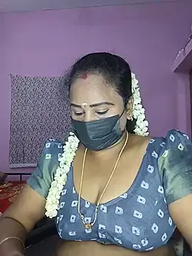 Stripchat Sex Cam of Tamil_devagi