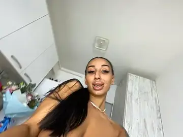 Stripchat Best Webcam of BlueEyes_BB