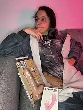 Stripchat Adult Webcam of Poison_Ivy_29
