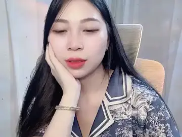 Stripchat Best live sex cam show of -Naomii_