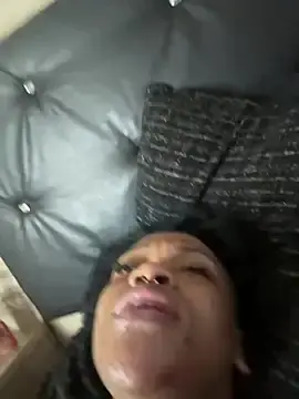 Stripchat Free Porn Cam of BonnyMolhada