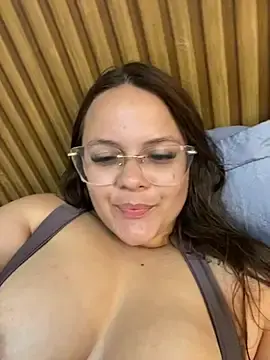 Stripchat Best live sex cam show of Laryssinha_69