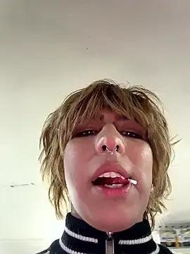 Stripchat Live Sex of Aronn_44