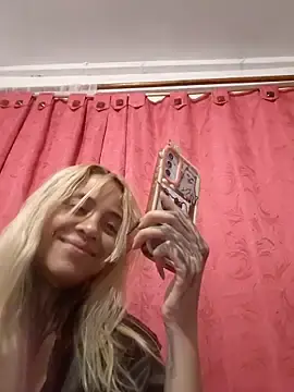 Stripchat Best Webcam of sofigirlgold