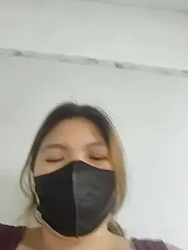 Stripchat Free Live Porn of leona118