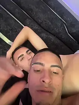 Stripchat Free Porn Cam of willclayy