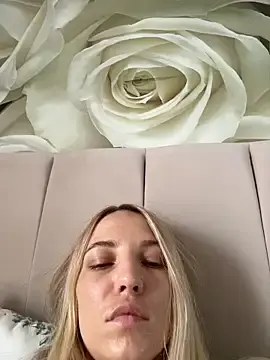 Stripchat Free Porn Cam of Adelina0001