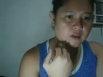 Stripchat Sex Cam of bitchychubby