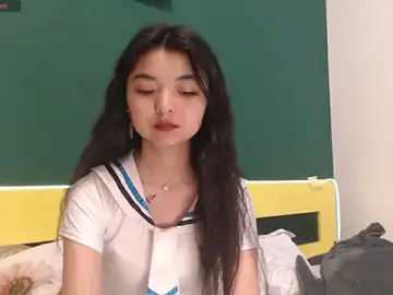 Stripchat Sex Chat of Shy_Kira