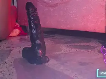Stripchat Live Sex Cam of IsabellaMendez_
