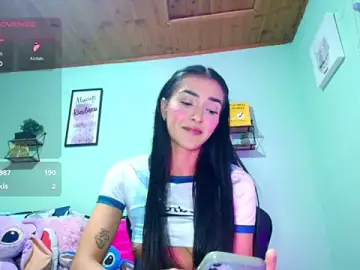 Stripchat Live Sex Cam of angelic_coral