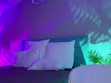 Stripchat Best live sex cam show of L1ittle_kitty_