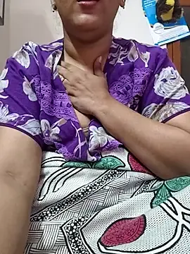 Stripchat Live Porn of arushi9490