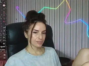 Stripchat Free Porn Cam of xx_adrihanna_xx