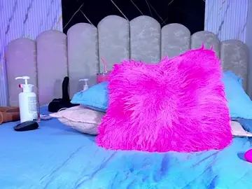 Stripchat Free Porn Cam of violett_lo
