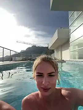 Stripchat Free Porn Cam of EvieEvans