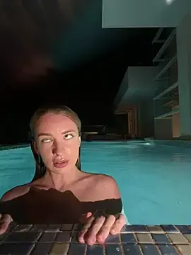Stripchat Adult Webcam of EvieEvans