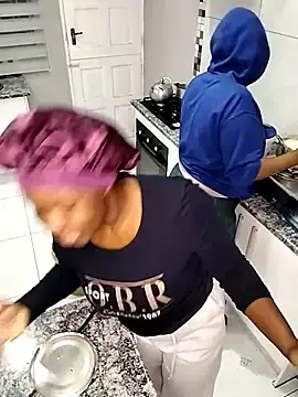 Stripchat Watch Live Sex Cams of JuicyHoney_01