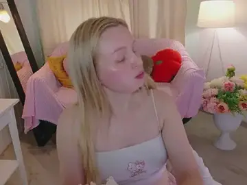 Stripchat Sex Cam of Beatrica_Klein